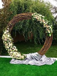 35 Rustic Wedding Decorations You Must Have A Look Diy Rustic Wedding Decora Outdoor Wedding Decorations Wedding Backdrop Decorations Arch Decoration Wedding