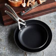 scanpan cs 8 10 25 skillets set of 2 sur la table in 2021 scanpan sur la table cast iron cookware