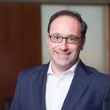 Ignacio Olivares (@olivaresheras)