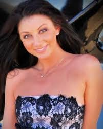 Melissa Thurman's Instagram, Twitter & Facebook