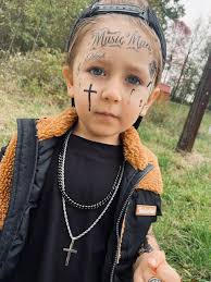 Let's blow this up for the Queen Caitlynne Curtis 😍😍🤍🤍