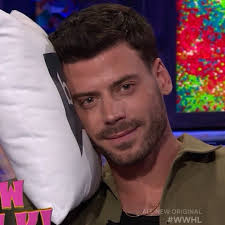 Kamillarmy we're up! 🙌 . . . #Survivor #immunity #competition #spelling