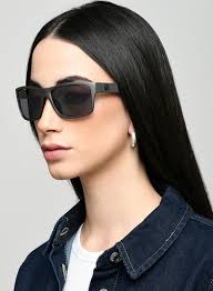 VINCENT CHASE UAE Store