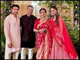 The couple got married as per the hindu rituals in the garden area of mirza's bandra residence. Newlyweds Dia Mirza And Vaibhav Rekhi Look Priceless In This Unseen Picture From Their Wedding Hindi Movie News Times Of India