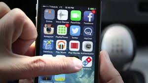 Welcome to the official home of ford sync® 3 navigation map updates. Car Apps Ford S Sync Applink Marries Car To Phone But The Relationship S Complicated Youtube
