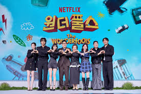 The cast of The WONDERfools in the new press conference photo 💥 3 days to  go until The WONDERfools arrives on Netflix. (📸: Netflix Korea)  #TheWONDERfools #ParkEunBin #CHAEUNWOO #ImSeongJae #ChoiDaeHoon