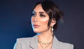 التقوى وقال أنس بن مالك رضي الله عنه (إن العبد ليبلغ بحسن خلقه أعلى درجة في الجنة وهو غير عابد، ويبلغ بسوء خلقه أسفل درك. Ù…Ù† Ù‡ÙŠ Ø§Ù„Ø¯ÙƒØªÙˆØ±Ø© Ø®Ù„ÙˆØ¯ ÙˆÙŠÙƒÙŠØ¨ÙŠØ¯ÙŠØ§