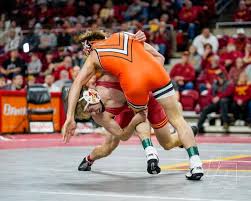 125lbs: Ethan Perryman came out firing shots and looked strong and ready.  Troy Spratley turned it