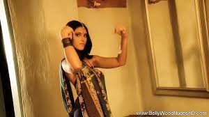 Dramatic Opening for Bollywood Actress Nude: Indian Porn by Fellucia Blow HD