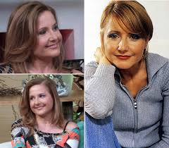 Híreket, kulturális, tudományos és közéleti műsorokat közvetít. Fotok A Magyar Televizio Legendas Bemondoi Egykor Es Most Hazai Sztar Femina