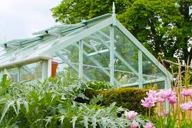 Feb 24, 2017 · you already have a head start with controlling the temperature of your garden by just using a greenhouse, however, no matter what you are growing you should consider getting an electric or gas heater to extend your growing season through the winter months or an evaporative cooling system to make it through the summer months depending on where. 6 Tips On How To Start A Greenhouse Business Intelligenthq