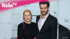 Ob es in maites leben auch einen neuen mann gibt, will die sängerin bisher nicht verraten. Florent Raimond Ex Mann Von Dsds Jurorin Maite Kelly Teilt Babynews Youtube