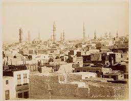 الصورة بانوراما رائعة لمأذن مساجد منطقة عريقة من مدينة القاهرة المحروسة وهى منطقة الجمالية Cairo Paris Skyline Egypt