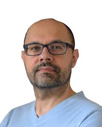 Os emigrantes são ignorantes, irresponsáveis e/ou racistas?