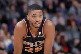 Mikal bridges is one of the standout players for the phonix suns who is leading his side for the nba finals. Hykn5t1bpqasmm