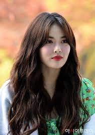 Want to discover art related to hyuna? Pin By Kajoyu On K Pop Idols Hyuna Hair Hairstyle Beauty