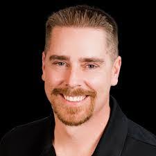 Chris Kapral's Instagram, Twitter & Facebook