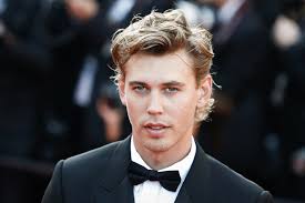 Austin Butler & Ashley Tisdale's Friendship Timeline, Explained