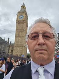 I had a great visit to Westminster yesterday, some really useful meetings  followed up by a get together with independent councillors from around the  country. The only downside was that I didn't