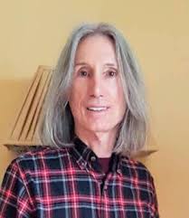 Paul Conlan is a Silversmith, creating jewellery from recycled silver. He  will be at the Schomberg street Gallery