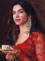 Deepika Padukone Bajirao Mastani Pinterest Susethi Deepika Padukone Style Indian Aesthetic Deepika Padukone