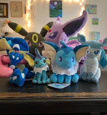 some plushes i've recently acquired (including mix au lait vaporeon, one of  my most wanted!) : r/pokeplush
