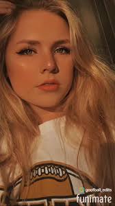 Emily Falkner Sarah Grayson