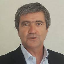 ENTREPRENDRE ??? "Installer des Supérettes éco-conçues et ouvertes 24/7  dans des villages sans commerce, pour y vendre 700 produits du quotidien à  prix supermarché"...ça c'est la promesse. Cette…