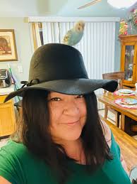 I actually went out and bought that hat just to sit there 😀