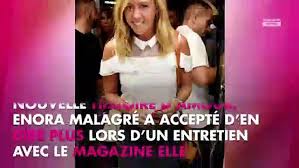 2000 — âgée de 20 ans, enora malagré pousse les portes d'arte et y travaille comme hôtesse d'accueil, son rôle consistant alors principalement à répondre au téléphone. Enora Malagre En Couple Ses Touchantes Confidences Sur Son Compagnon Video Dailymotion