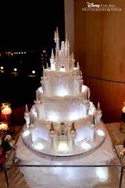 White Light Christmas Wedding Cake Disney Wedding Cake Christmas Wedding Cakes Princess Wedding Cakes