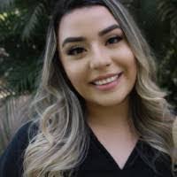 Lesly Vasquez's Instagram, Twitter & Facebook