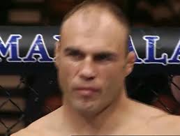 “The Natural” Randy Couture(11-5) vs Tito Ortiz(10-2)