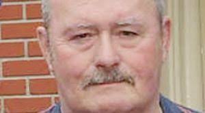 Denis Langlois's Instagram, Twitter & Facebook