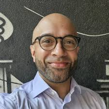 There are some EPIC people out there. I met one recently. His name is  Daniel Schreiber Who? 😕 He's not a household name like Travis Kalanick...  But he's battling an entire industry.