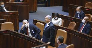 In the uk, the prime minister leads the government with the support of the cabinet and ministers. Israeli President Picks Netanyahu To Try To Form New Cabinet Aw