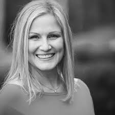 Laura Boone's Instagram, Twitter & Facebook