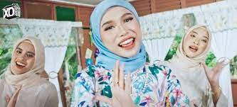 Lirik lagu dan video klip. Rdeujfl433jhfm