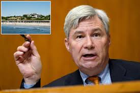 Sheldon Whitehouse says he's not member of 'whites-only' beach club