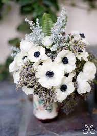 5 Favorites For Winter Floral Arrangements Winter Floral Arrangements Wedding Floral Centerpieces Flowers