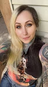 Veronica Cain's Instagram, Twitter & Facebook