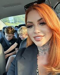 My kids were left homeless after I spent £1k a day