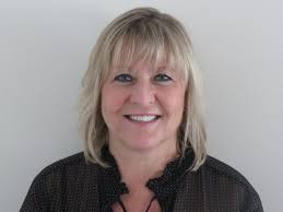 About Wanda Townsend, Sales Representative