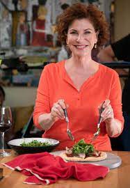 Joanne weir has a career that most people can only dream of. Joanne Weir Returns With Third Season Of Plates And Places Kqed