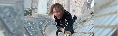 Als begründung gab er an, damit auf den klimawandel aufmerksam machen zu wollen. Engage Alain Robert French Spiderman To Speak At Your Events In Asia Speakers Connect Asia S Leading Speakers Bureau For Virtual And Live Events