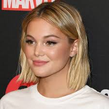 Currently Living For This Edgy Look On The Gorgeous Olivia Holt Danarebecca Hair Beauty Brown Blonde Hair Short Hair Styles