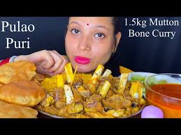 Eating 🤤 🔥1.5Kg 🍖 Mutton Bone Curry, Pulao, Puri