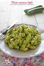 Secondo me, il segreto una buona pasta con le verdure; Pasta Cremosa Light Con Crema Di Zucchine E Mandorle Con Immagini Ricette Pasta Cremosa Idee Alimentari