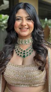 It's her day, and we're here to make it unforgettable 💄💍 #makeupartist  #bridalglam #bridalmakeup #bridal #wedding #makeuptutorials #bridallehenga  #makeupartistsworldwide Brida, bridal makeup, wedding day, wedding dress,  wedding makeup, makeup artist ...