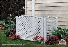 Vinyl Lattice Panels Lowes Woodworking Projects Amp Plans Expert Lowes Decorative Garde In 2020 Outdoor Privacy Privacy Screen Outdoor Front Yard Garden Design